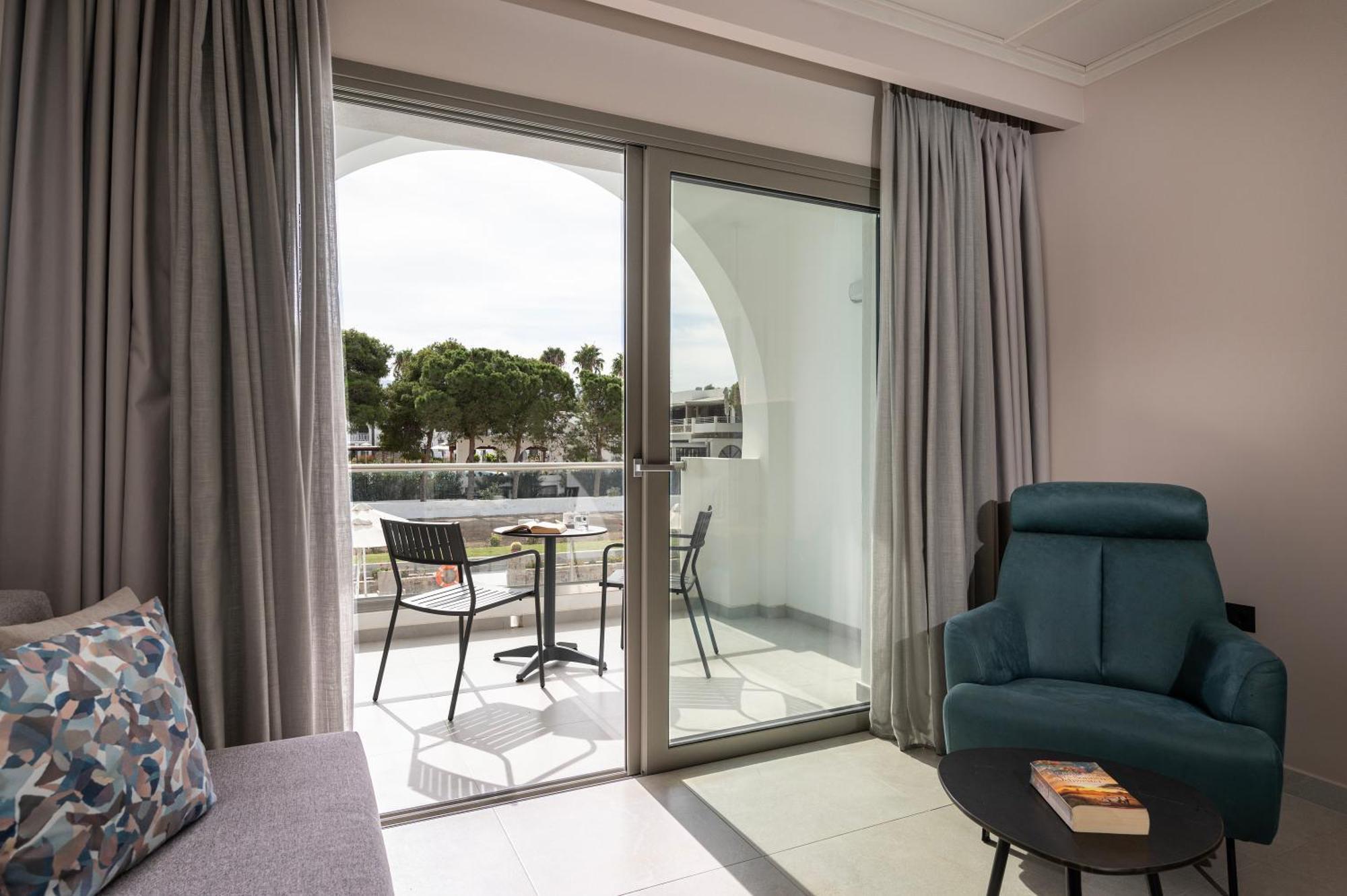 Palladium Hotel Marmari  Buitenkant foto